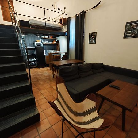 Hostal Cafe Frenteabastos Carmona  Bagian luar foto