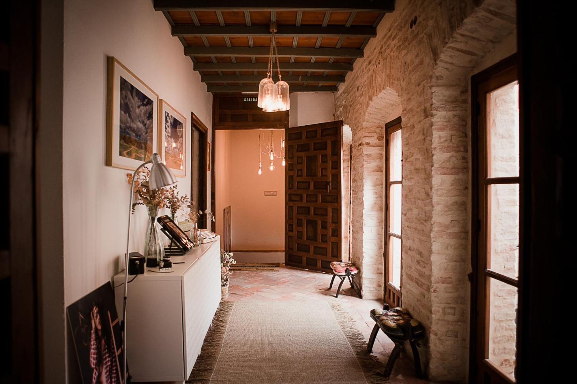 Hostal Cafe Frenteabastos Carmona  Bagian luar foto