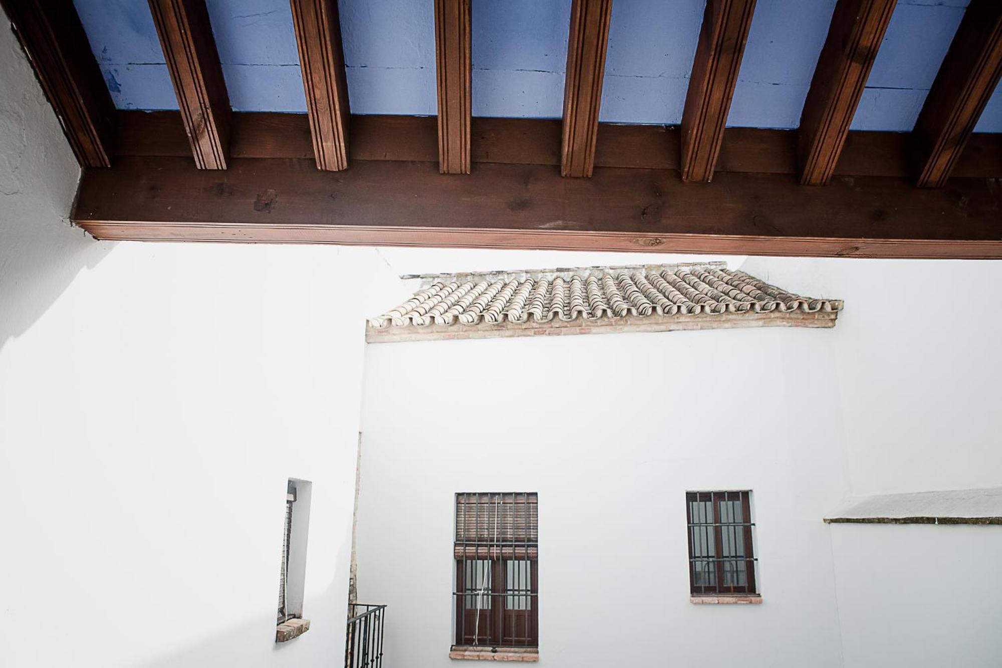 Hostal Cafe Frenteabastos Carmona  Bagian luar foto